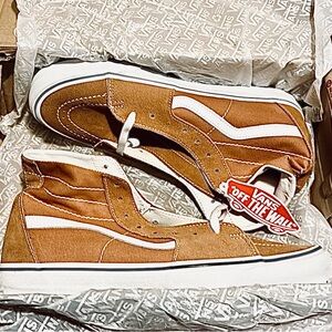 Vans Men's Brown High-Top Sneakers